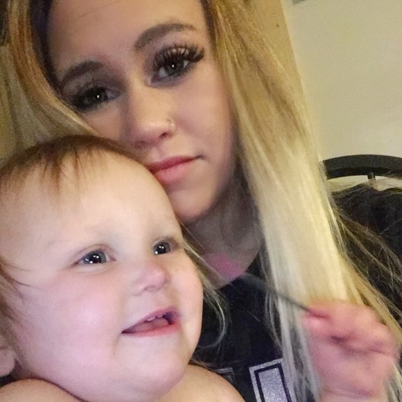 Meet your Posher, Tiffany - Picture 4 of 16